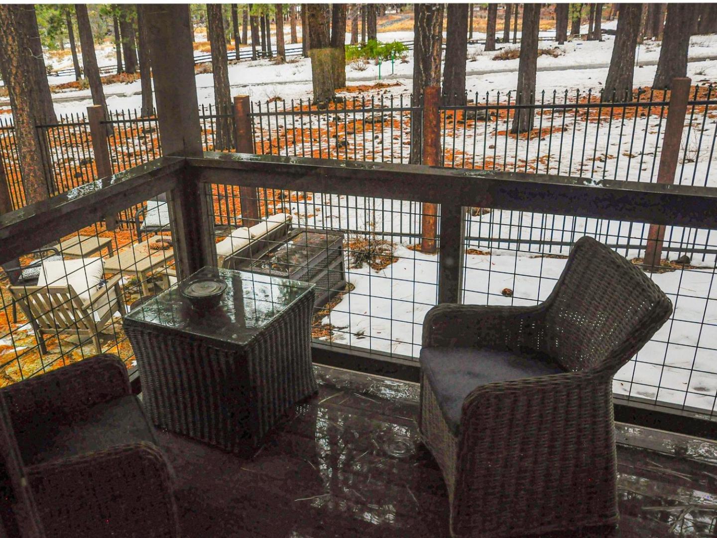 Becka Lake Retreat home Main image 1